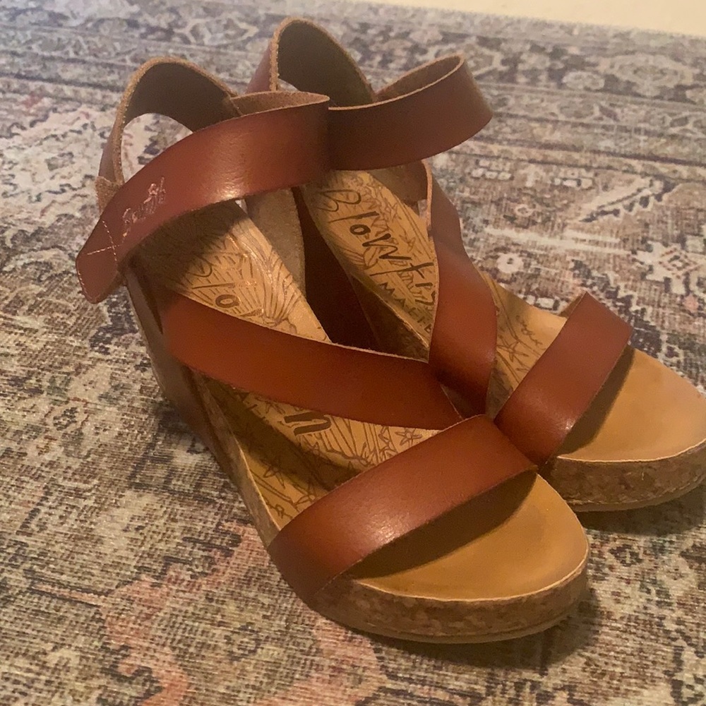 Blowfish brown leather wedges
